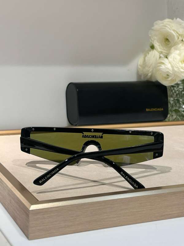 Picture of Balenciga Sunglasses _SKUfw56586288fw